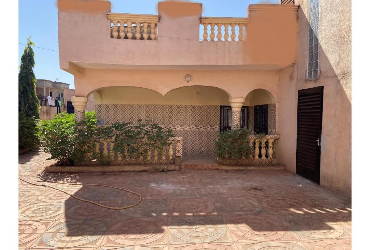 Villa Chambre B Climatisee Douche Cuisine Salon Bamako Eksteriør bilde